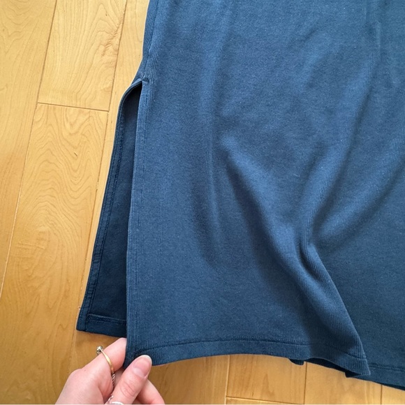 Navy bodycon midi dress - Old Navy size small - Picture 5 of 10